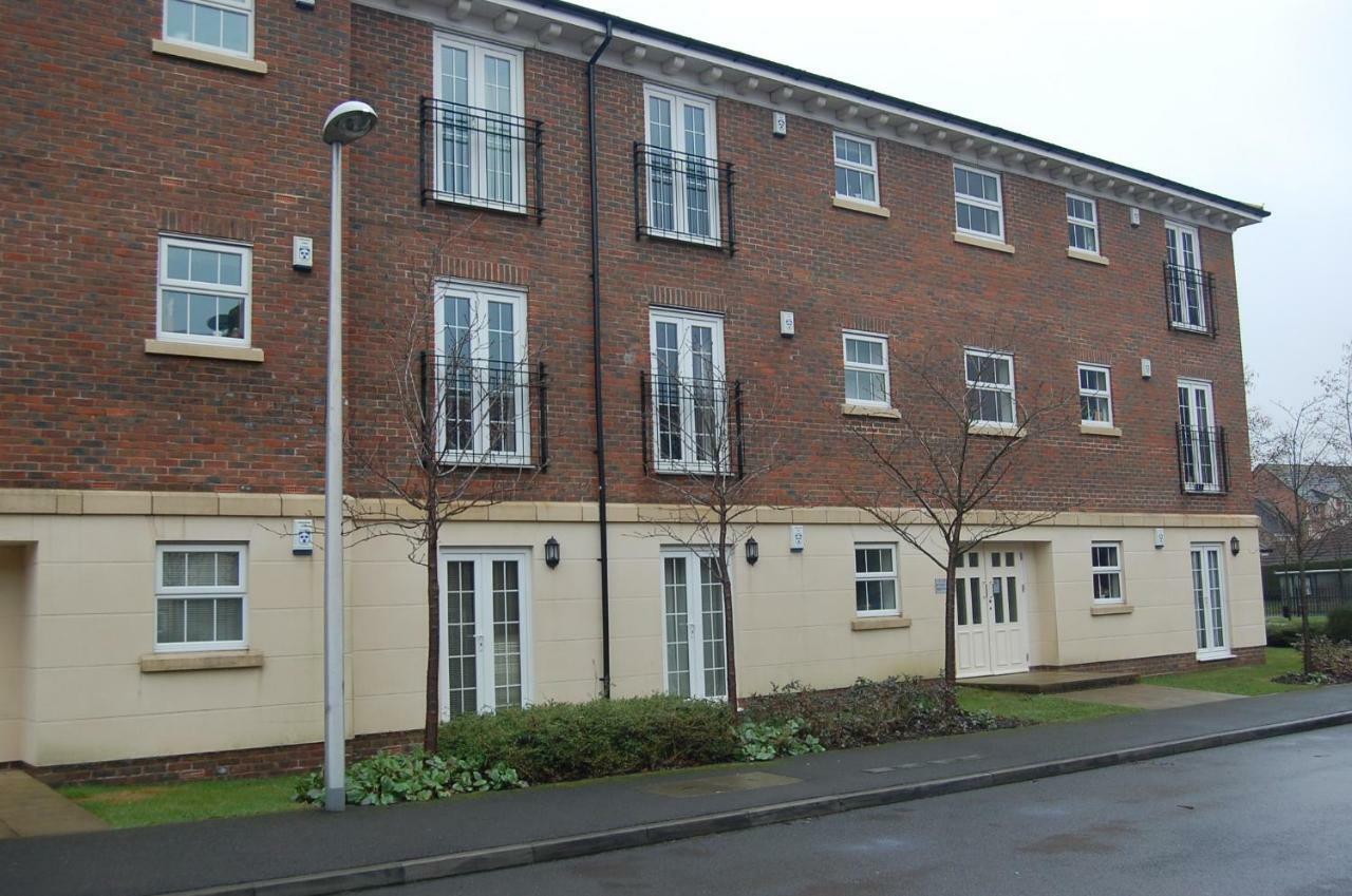 2 Bed 2 Bath At Jago Crt In Newbury - Free Allocated Parking מראה חיצוני תמונה